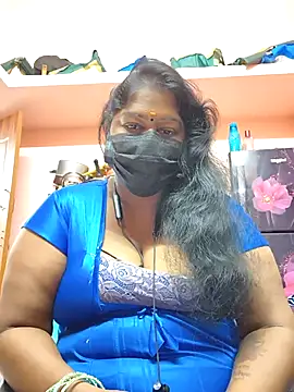 Snapshot of bakyasree143 chatting on November 15, 11:53 pm bakyasree143 online show from November 15, 11:53 pm