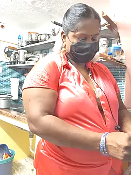 Snapshot of bakyasree143 chatting on October 7, 2:45 am bakyasree143 online show from October 7, 2:45 am