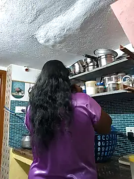 Snapshot of bakyasree143 chatting on November 15, 2:04 am bakyasree143 online show from November 15, 2:04 am