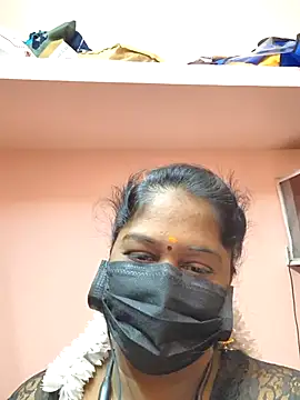 Snapshot of bakyasree143 chatting on November 28, 9:59 pm bakyasree143 online show from November 28, 9:59 pm