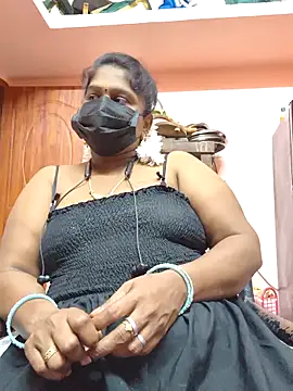 Snapshot of bakyasree143 chatting on November 25, 4:51 pm bakyasree143 online show from November 25, 4:51 pm