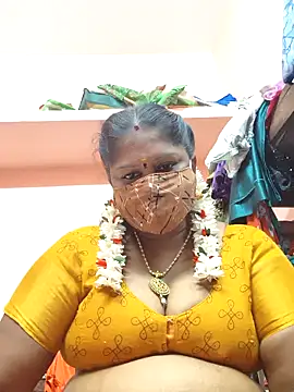 bakyasree143 online show from May 7, 8:56 pm