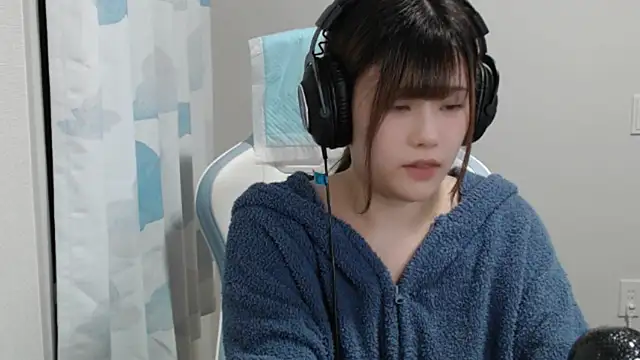 asuka xoxo online show from June 1, 11:43 am