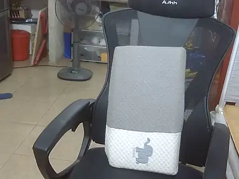 anna-sweet69 online show from April 3, 1:34 am