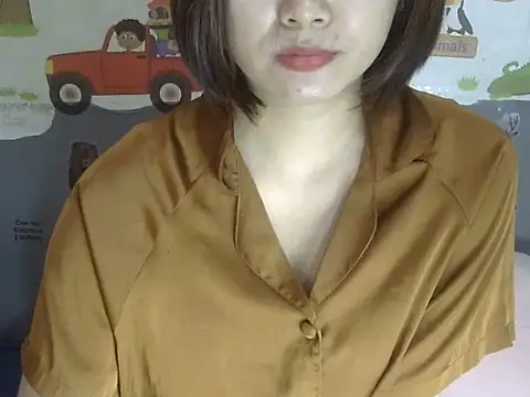 anna-sweet69 online show from November 28, 3:39 am