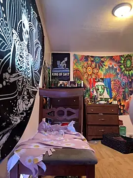 kykyloves online show from September 14, 2:39 pm