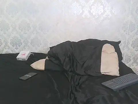 leandro477 online show from November 30, 5:03 pm