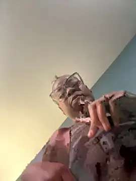 Tishrella6 online show from January 7, 9:42 pm