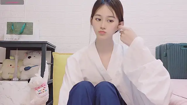 Snapshot of marina-cutegirll chatting on October 2, 11:57 am marina-cutegirll online show from October 2, 11:57 am