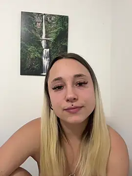 stelli 99 online show from October 12, 4:19 pm