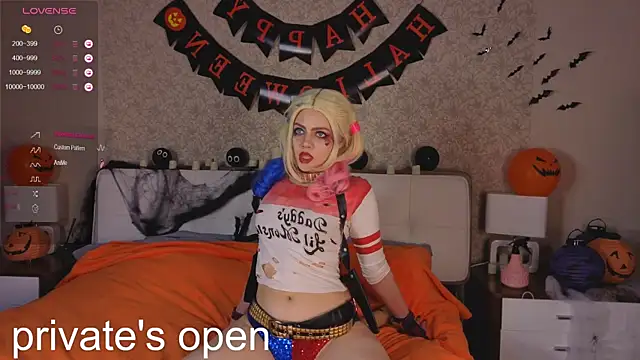 Brittney Shaw online show from October 31, 2:24 pm