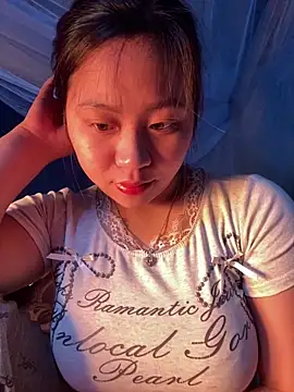 maianhcute online show from March 14, 12:49 am