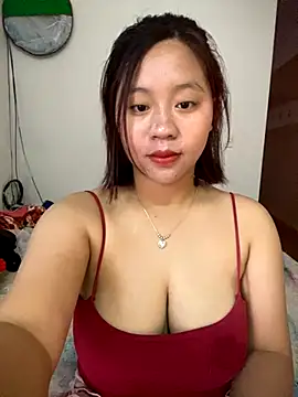 Snapshot of maianhcute chatting on October 25, 2:00 am maianhcute online show from October 25, 2:00 am