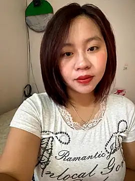 Snapshot of maianhcute chatting on November 17, 1:09 am maianhcute online show from November 17, 1:09 am