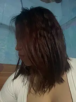 maianhcute online show from March 7, 2:22 pm