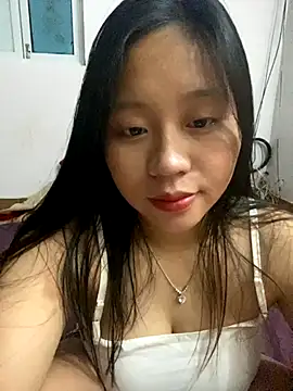 Snapshot of maianhcute chatting on September 19, 1:04 pm maianhcute online show from September 19, 1:04 pm