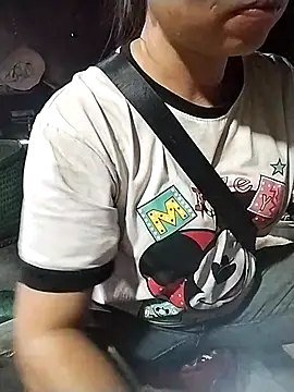 venu00 online show from November 16, 5:34 am