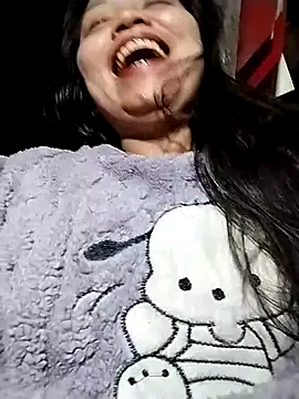 venu00 online show from February 19, 3:53 pm