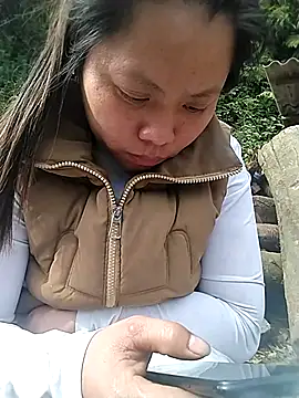 venu00 online show from March 2, 2:34 am