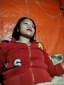 venu00 online show from November 19, 1:49 am