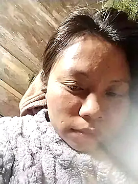 venu00 online show from February 2, 8:30 pm