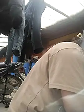 venu00 online show from March 24, 3:17 am