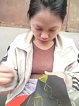 venu00 online show from February 11, 3:28 am