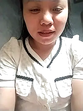 venu00 online show from February 17, 4:04 pm