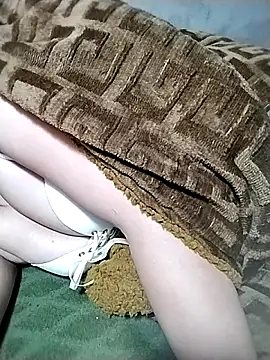 venu00 online show from March 21, 12:56 am