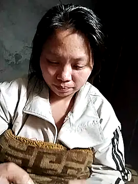 venu00 online show from March 10, 5:17 pm