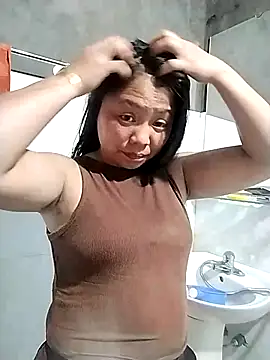 venu00 online show from February 8, 2:31 am