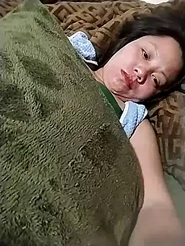 venu00 online show from April 10, 6:15 pm