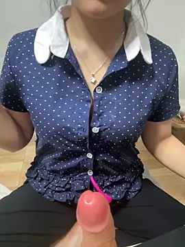 Snapshot of kem_2000 chatting on October 14, 11:11 am kem 2000 online show from October 14, 11:11 am