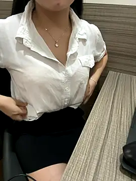 Snapshot of kem_2000 chatting on November 24, 12:38 pm kem 2000 online show from November 24, 12:38 pm