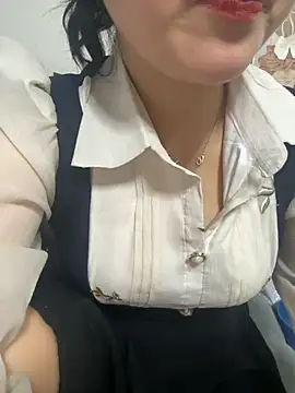 Snapshot of kem_2000 chatting on November 1, 2:33 pm kem 2000 online show from November 1, 2:33 pm