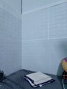 Singlemom69x online show from March 30, 2:46 am