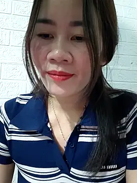 Singlemom69x online show from December 16, 1:54 am