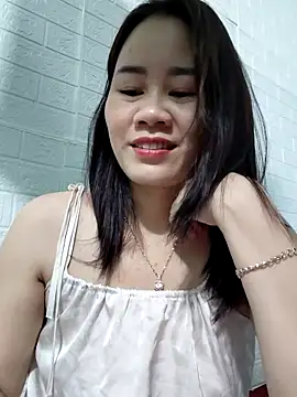 Singlemom69x online show from October 31, 2:02 pm