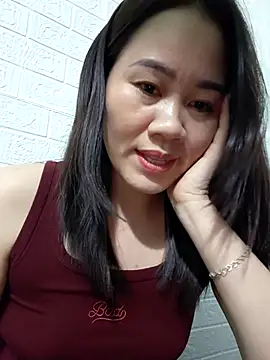 Singlemom69x online show from October 23, 1:21 pm