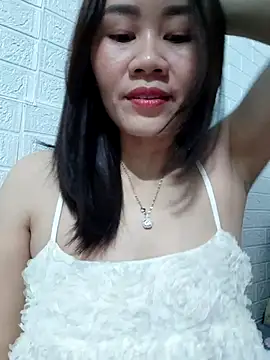 Singlemom69x online show from November 21, 1:10 pm