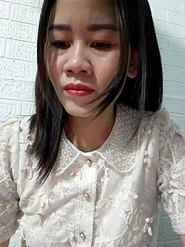 Singlemom69x online show from November 4, 12:25 am