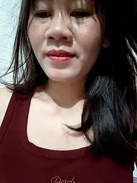 Singlemom69x online show from July 6, 1:12 am