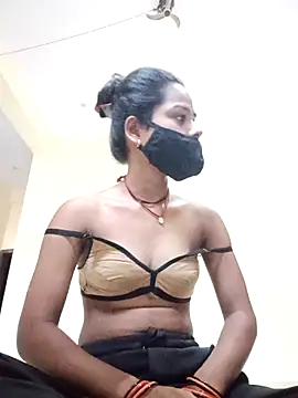 Radhika Lovely online show from May 29, 12:38 am
