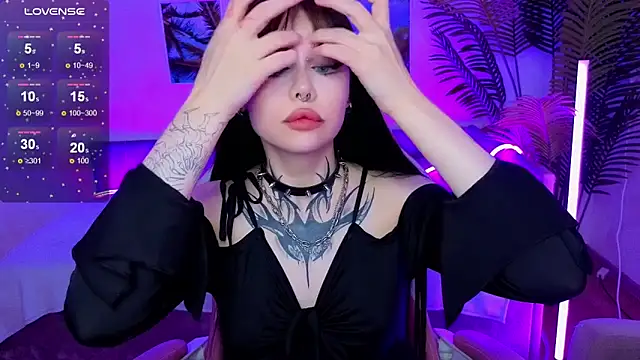 Morana Batt online show from October 25, 1:49 am