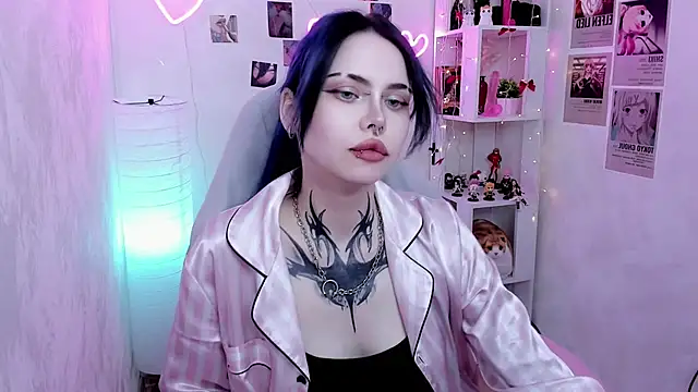 Morana Batt online show from June 26, 2:28 am