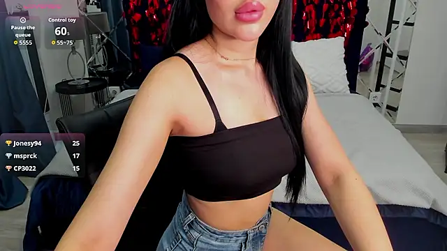 Snapshot of Jennifer_Munoz chatting on February 15, 7:51 am Jennifer Munoz online show from February 15, 7:51 am