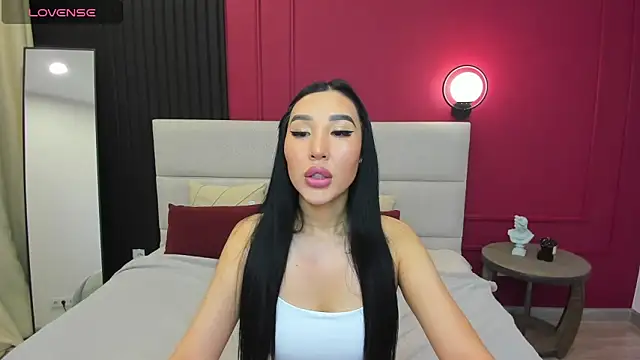 Jennifer Munoz online show from November 30, 1:28 am