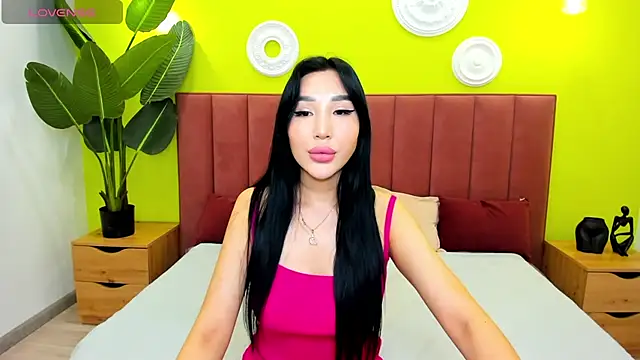 Snapshot of Jennifer_Munoz chatting on October 5, 1:29 am Jennifer Munoz online show from October 5, 1:29 am