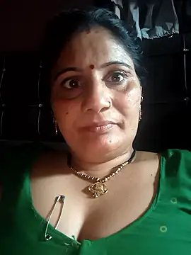 Snapshot of Rakhi99x chatting on June 11, 12:54 am Rakhi99x online show from June 11, 12:54 am