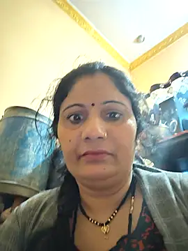 Snapshot of Rakhi99x chatting on November 1, 2:40 am Rakhi99x online show from November 1, 2:40 am